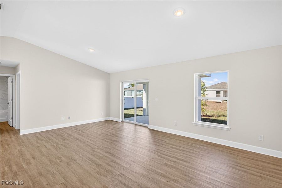Spacious, unfurnished interior of a new home in Cape Coral, Cape Coral (Image 18). Spacious, unfurnished interior of a new home in Cape Coral, Cape Coral (Image 18).