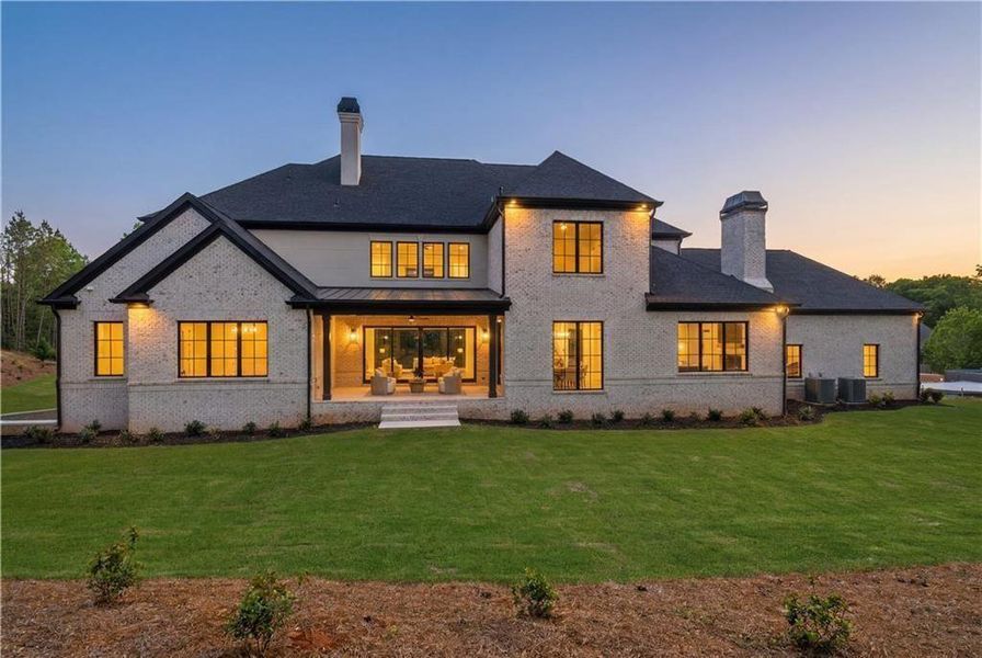 Exterior details and patio area of a home in , Alpharetta (Image 40).