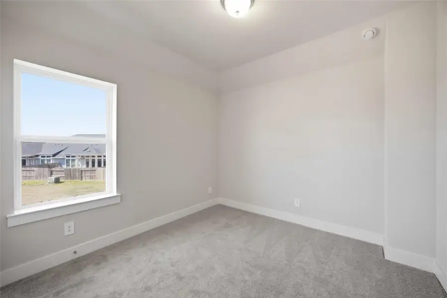 Spacious, unfurnished interior of a new home in Sienna, Missouri City (Image 7). Spacious, unfurnished interior of a new home in Sienna, Missouri City (Image 7).