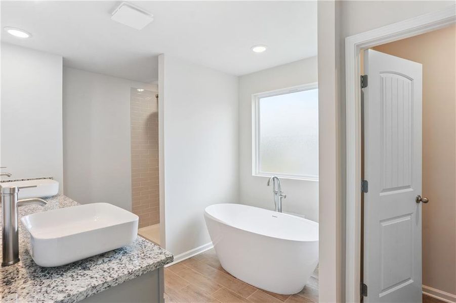 Furnished interior view inside a new home in Concord Oaks, Powder Springs (Image 6).