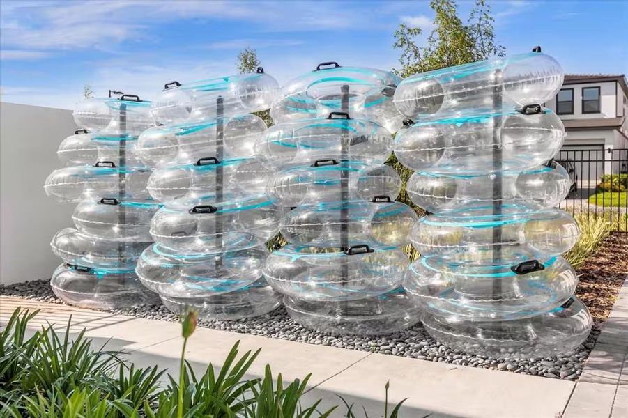 Image 60 of a home in .