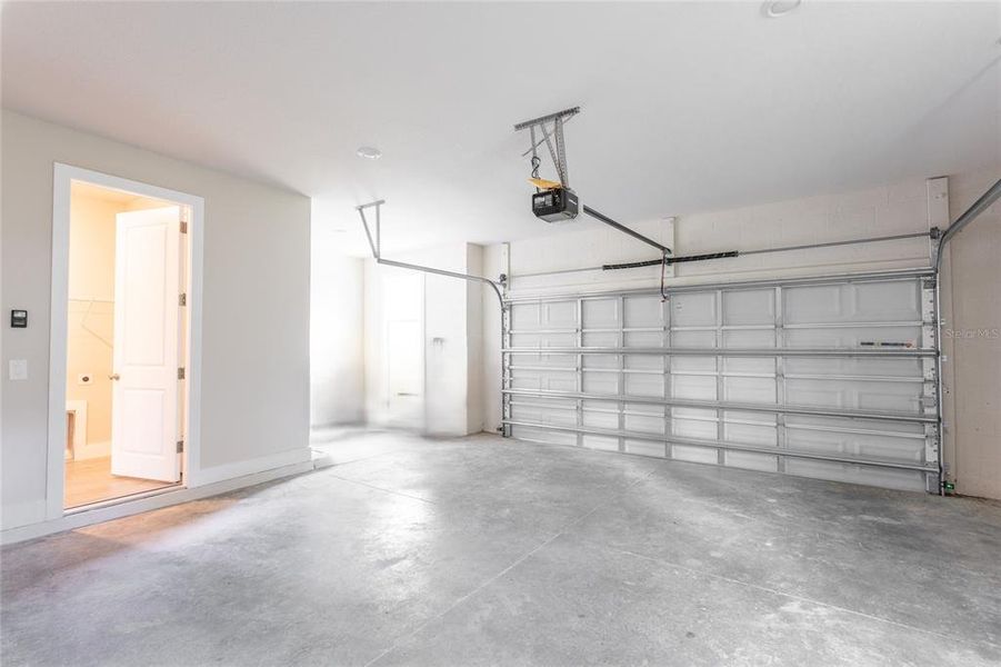 Spacious, unfurnished interior of a new home in , Punta Gorda (Image 11). Spacious, unfurnished interior of a new home in , Punta Gorda (Image 11).