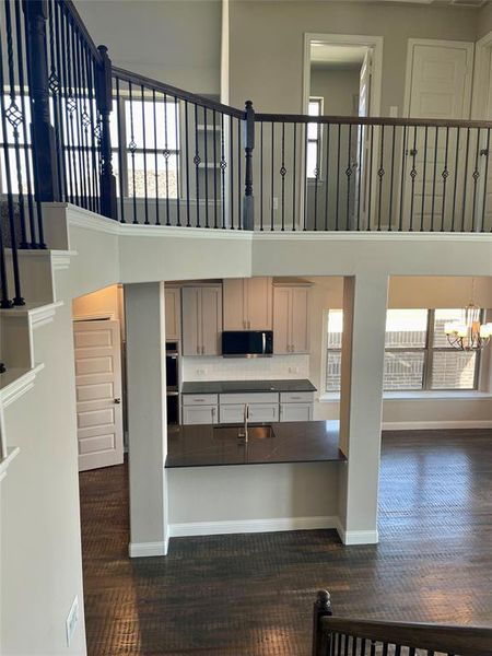 Spacious, unfurnished interior of a new home in Mercer Meadows, Royse City (Image 5). Spacious, unfurnished interior of a new home in Mercer Meadows, Royse City (Image 5).