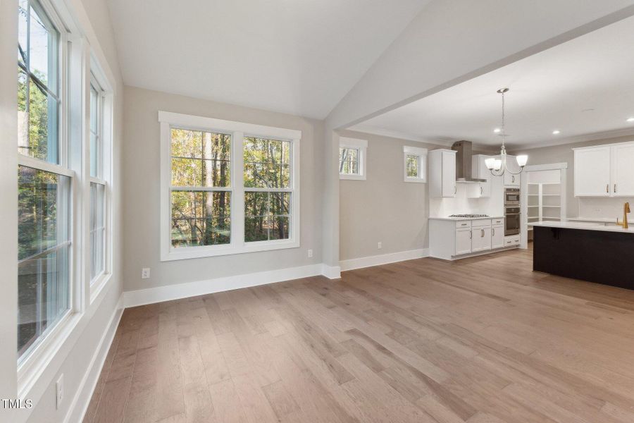 14-Nook and Dining 14-Nook and Dining