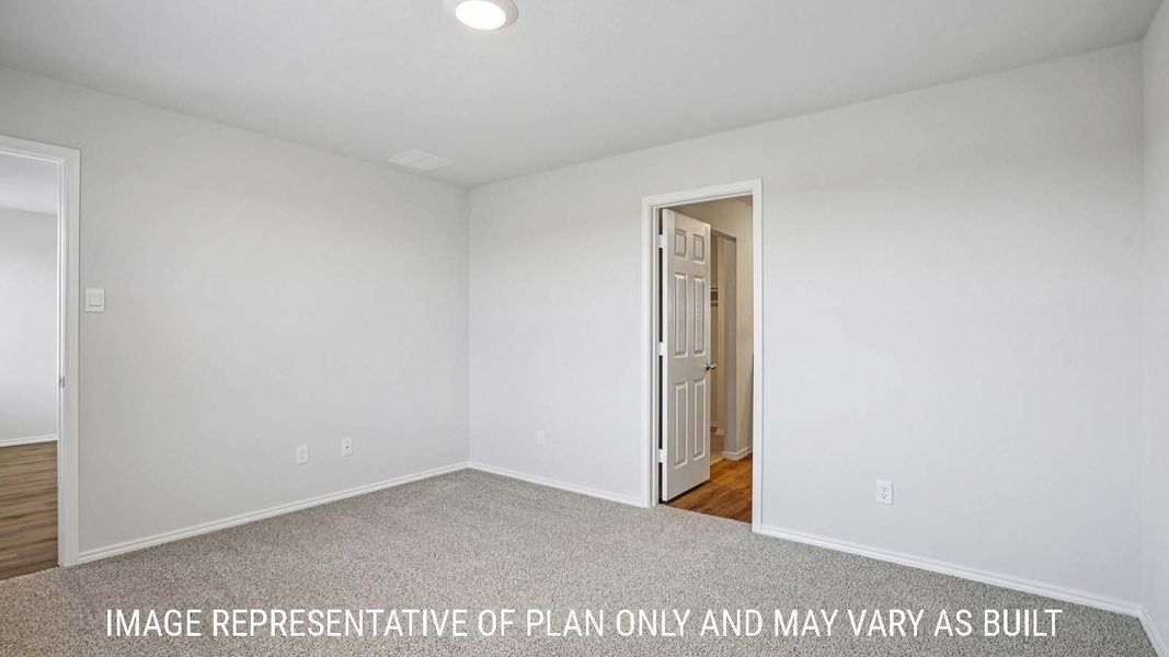 Representative unfurnished interior of a home built from the Barton by D.R. Horton in Pecan Creek, Temple (Image 18).