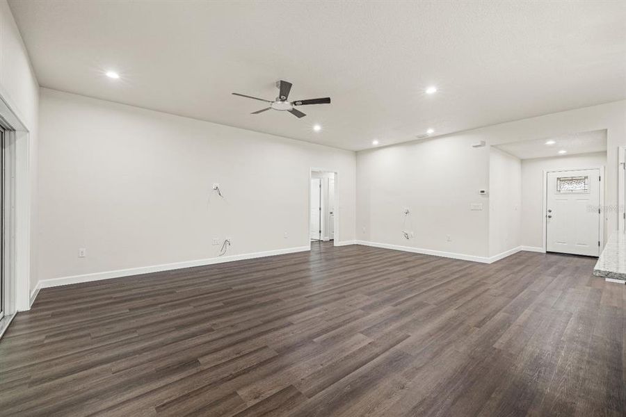 Spacious, unfurnished interior of a new home in , San Antonio (Image 20).