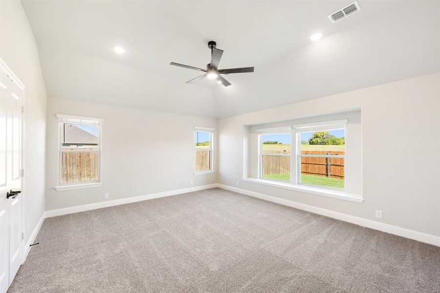 Spacious, unfurnished interior of a new home in The Grove, Midlothian (Image 23).