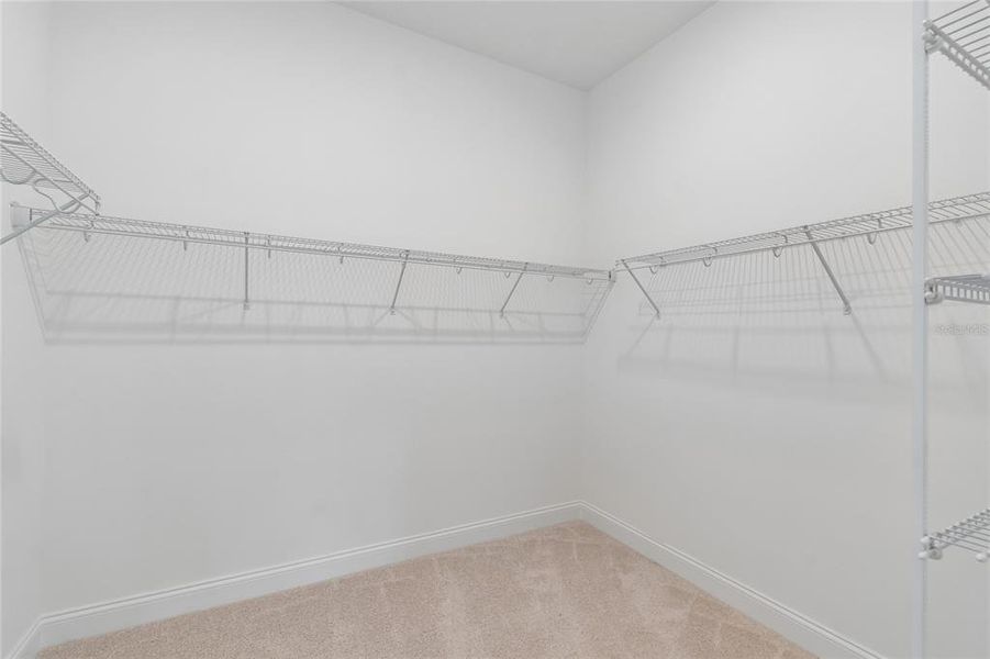 Spacious, unfurnished interior of a new home in Osprey Ranch, Winter Garden (Image 24). Spacious, unfurnished interior of a new home in Osprey Ranch, Winter Garden (Image 24).