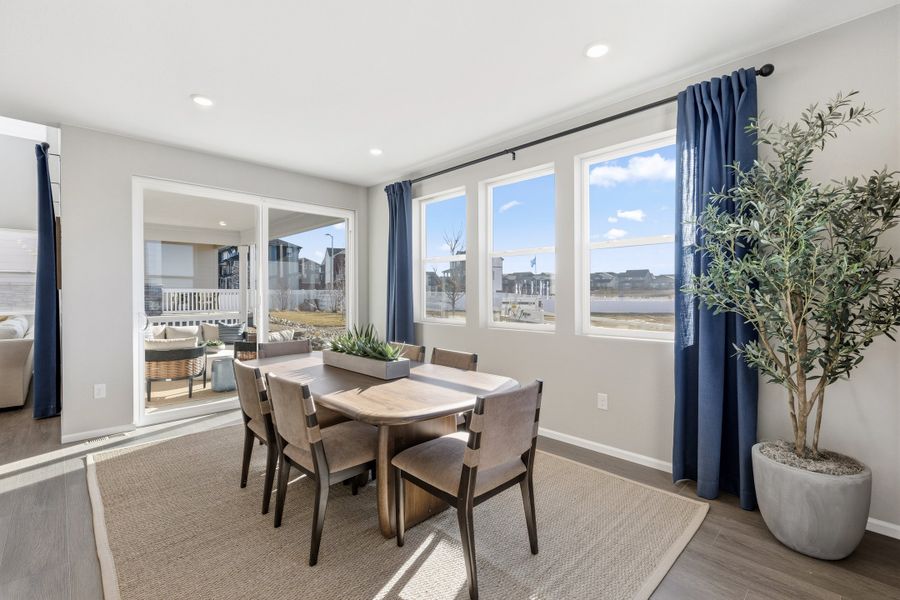 Representative furnished interior of a home built from the 5007 by Risewell Homes in The Estates Collection at Murphy Creek, Aurora (Image 6). Representative furnished interior of a home built from the 5007 by Risewell Homes in The Estates Collection at Murphy Creek, Aurora (Image 6).