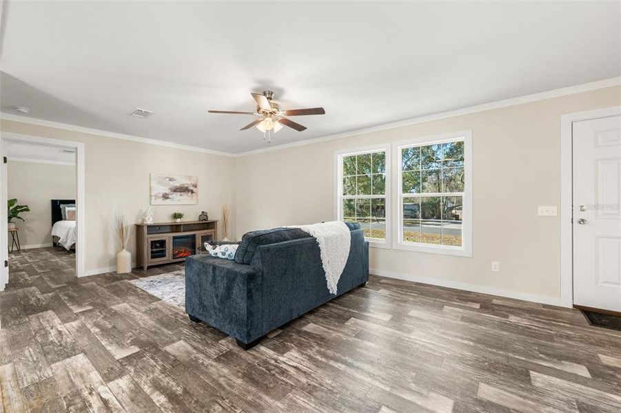 Furnished interior view inside a new home in , Gainesville (Image 5).