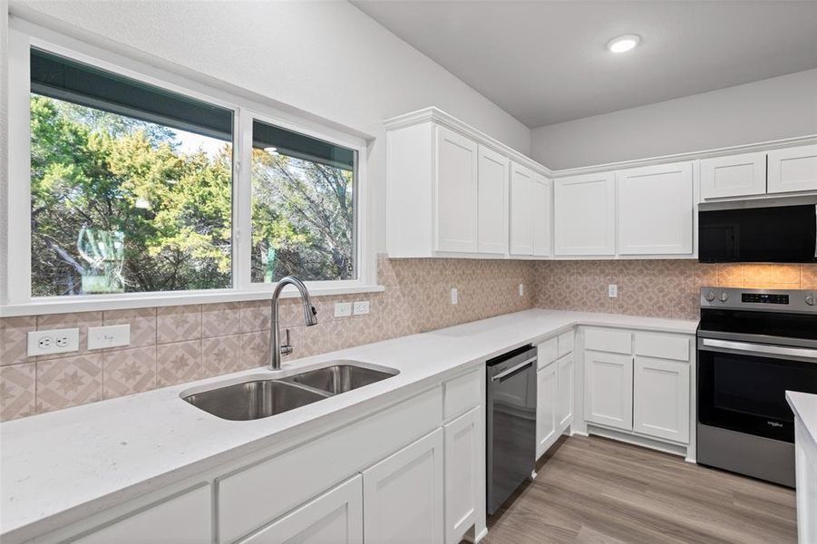 Furnished interior view inside a new home in , Rio Vista (Image 8).