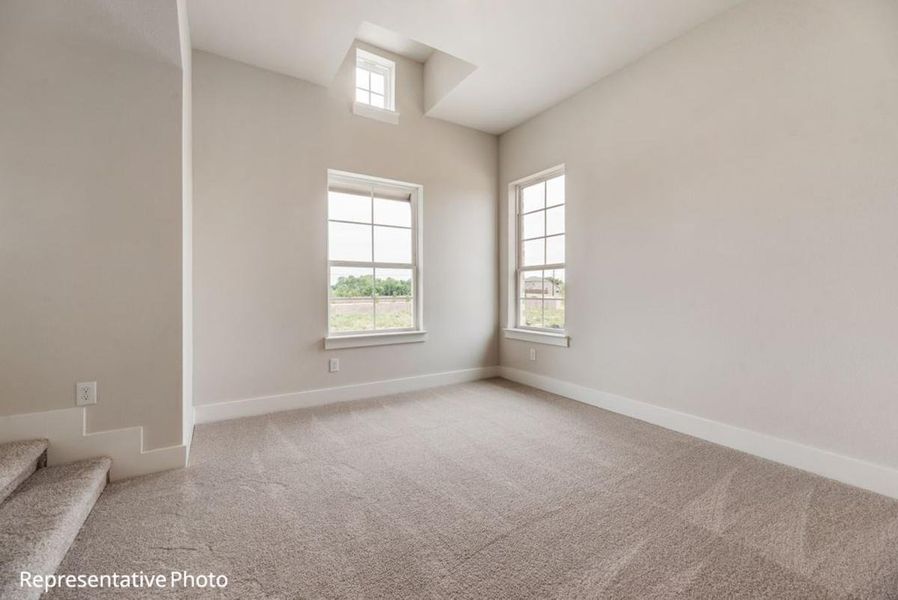 Spacious, unfurnished interior of a new home in Grand Estates of Anna, Anna (Image 16).