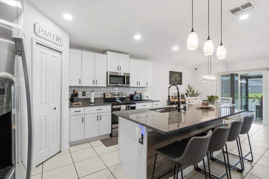 Furnished interior view inside a new home in , Lakeland (Image 19).