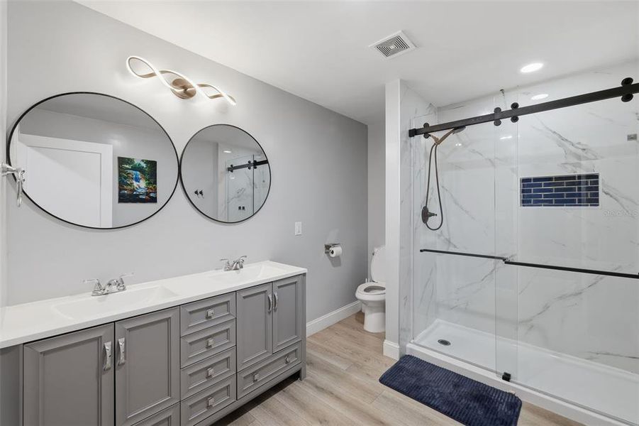 Furnished interior view inside a new home in , Dade City (Image 9).