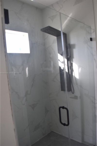 Close-up of interior finishes inside a home in , Lehigh Acres (Image 31). Close-up of interior finishes inside a home in , Lehigh Acres (Image 31).