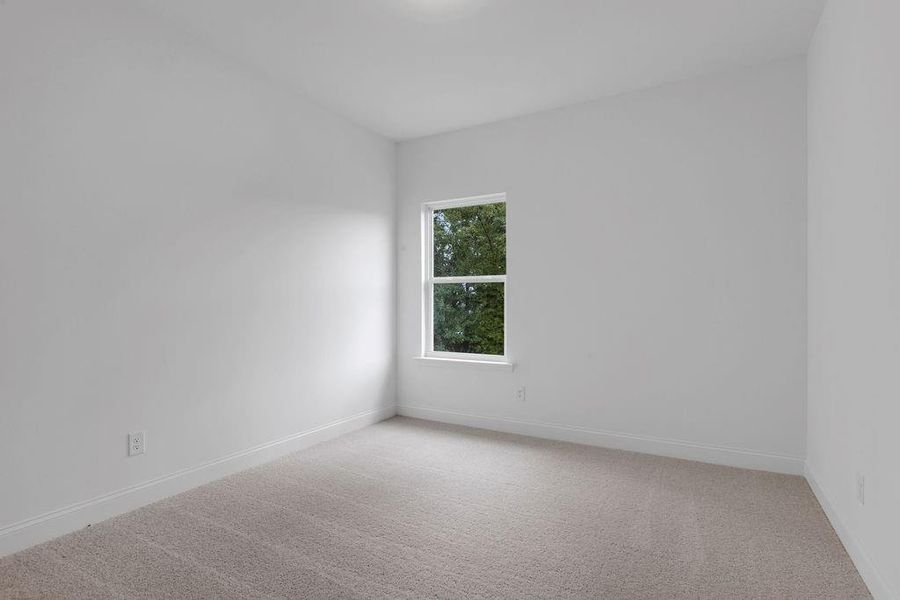 Spacious, unfurnished interior of a new home in Maddox Landing, Hoschton (Image 13).