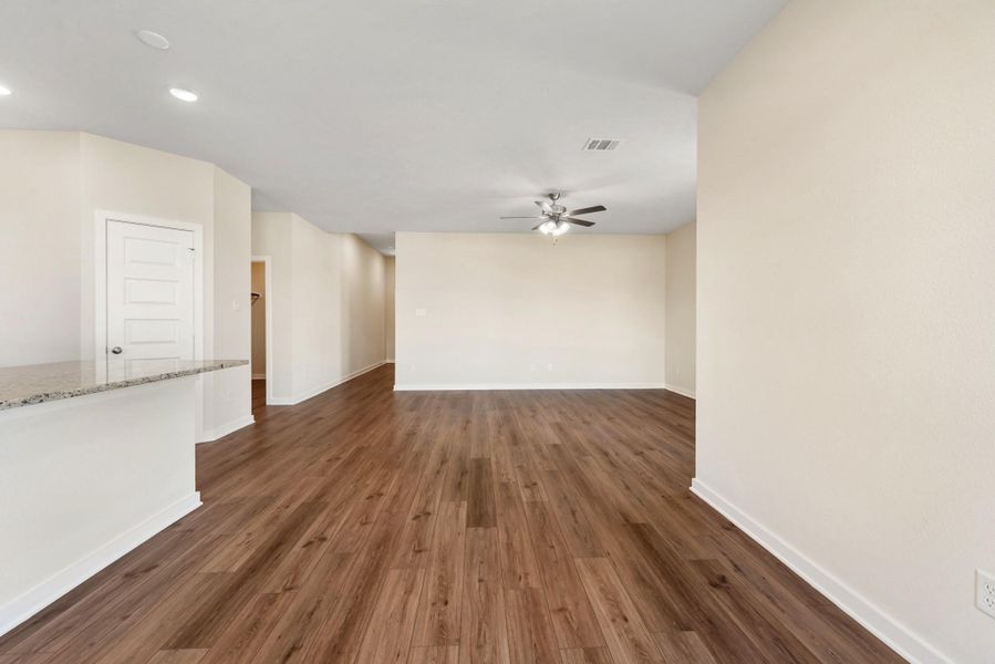 Spacious, unfurnished interior of a new home in , Brenham (Image 19). Spacious, unfurnished interior of a new home in , Brenham (Image 19).