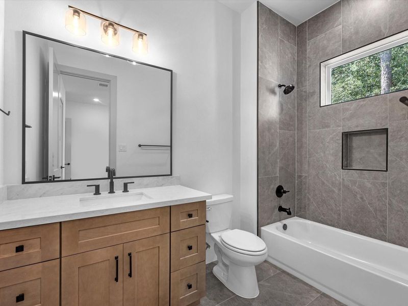 The second ensuite bathroom