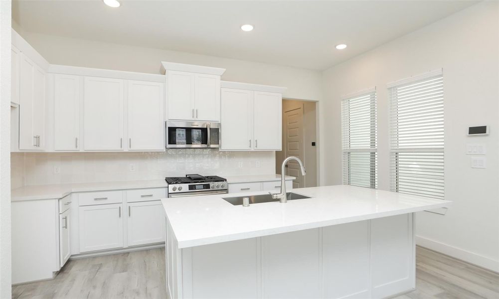 Furnished interior view inside a new home in Independence Heights, Houston (Image 9).
