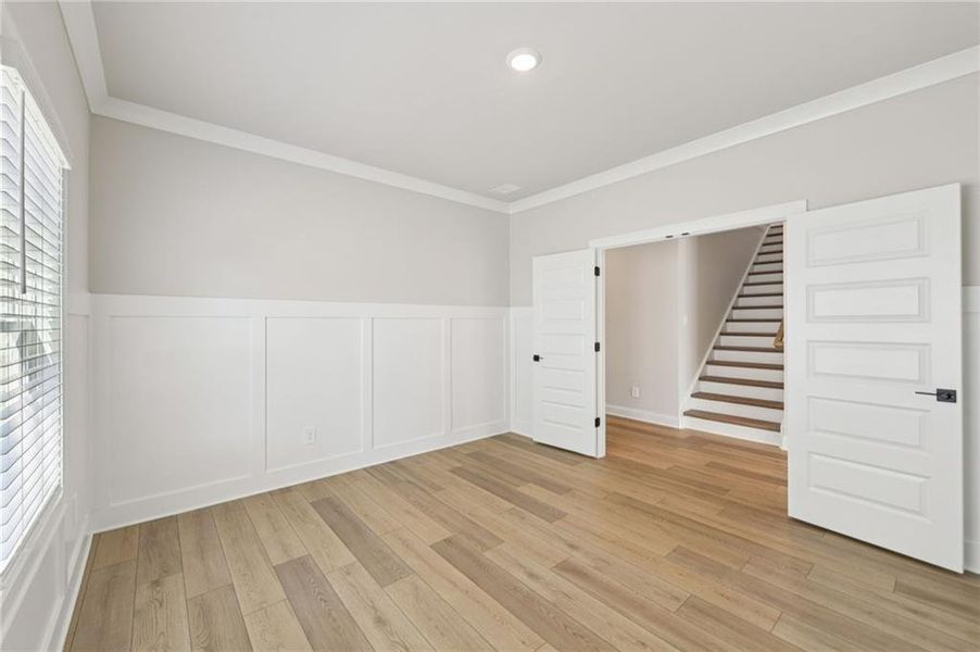 Spacious, unfurnished interior of a new home in Vines at Mill Creek - Estate Series, Braselton (Image 36).