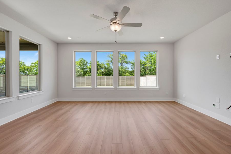 Spacious, unfurnished interior of a new home in Treeline, Justin (Image 17). Spacious, unfurnished interior of a new home in Treeline, Justin (Image 17).