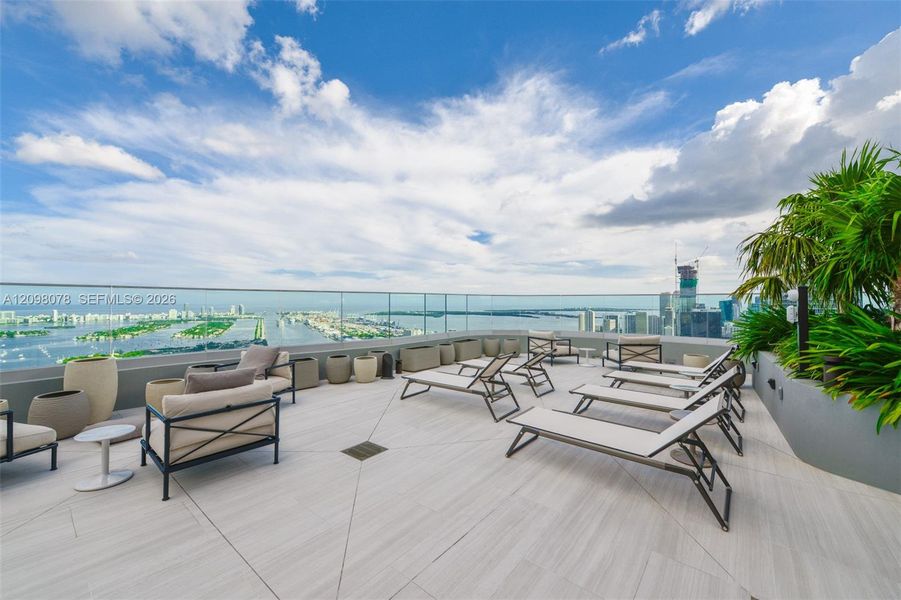 Community amenities in , Miami (Image 27).