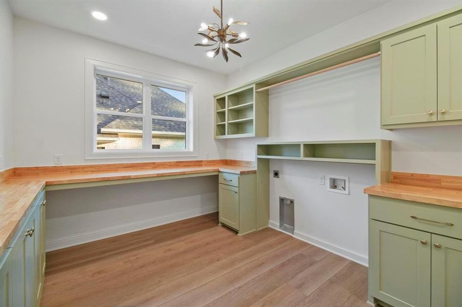 Furnished interior view inside a new home in , Tyler (Image 12).