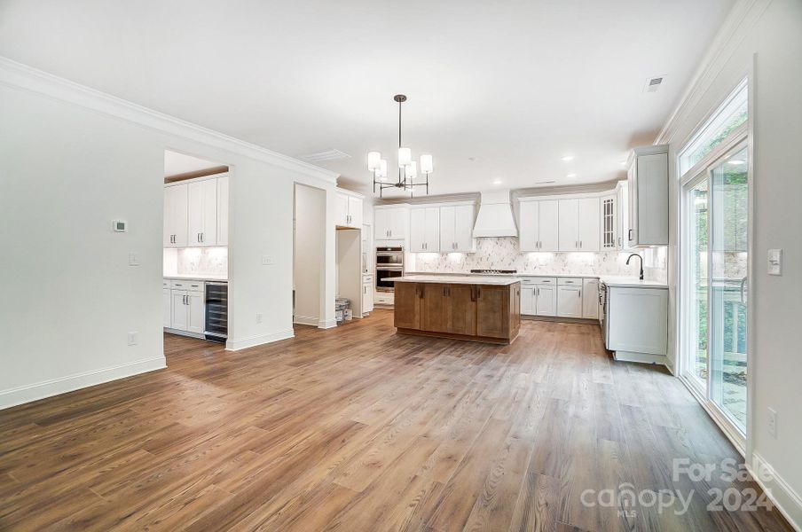 Open Kitchen/ Family Room