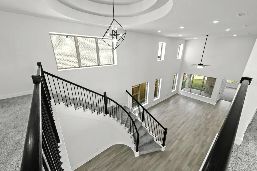 Representative image. Features, specifications, selections and colors may vary. Representative image. Features, specifications, selections and colors may vary.