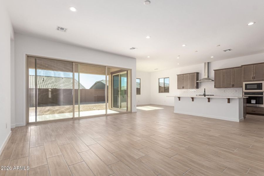 04 - Monterey 04 - Monterey