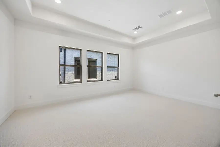 Spacious, unfurnished interior of a new home in The Parks at Wilson Creek, Celina (Image 56). Spacious, unfurnished interior of a new home in The Parks at Wilson Creek, Celina (Image 56).