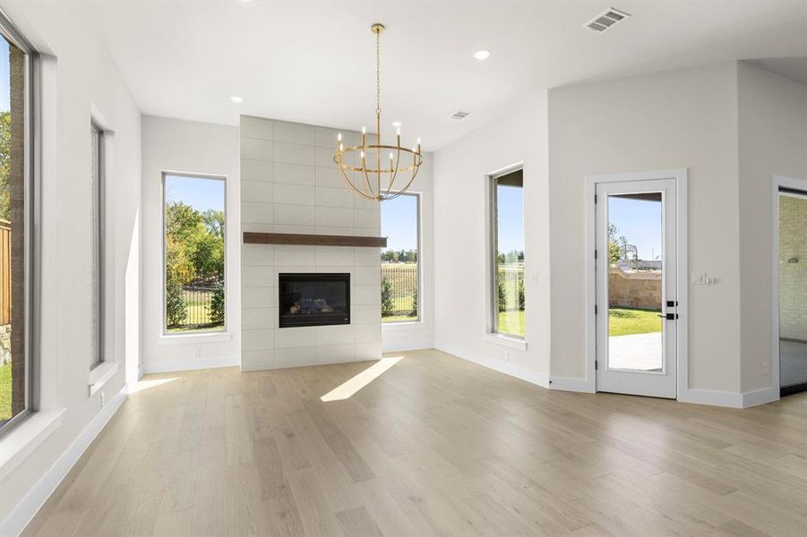 30. 741 Capella - Hearth 30. 741 Capella - Hearth