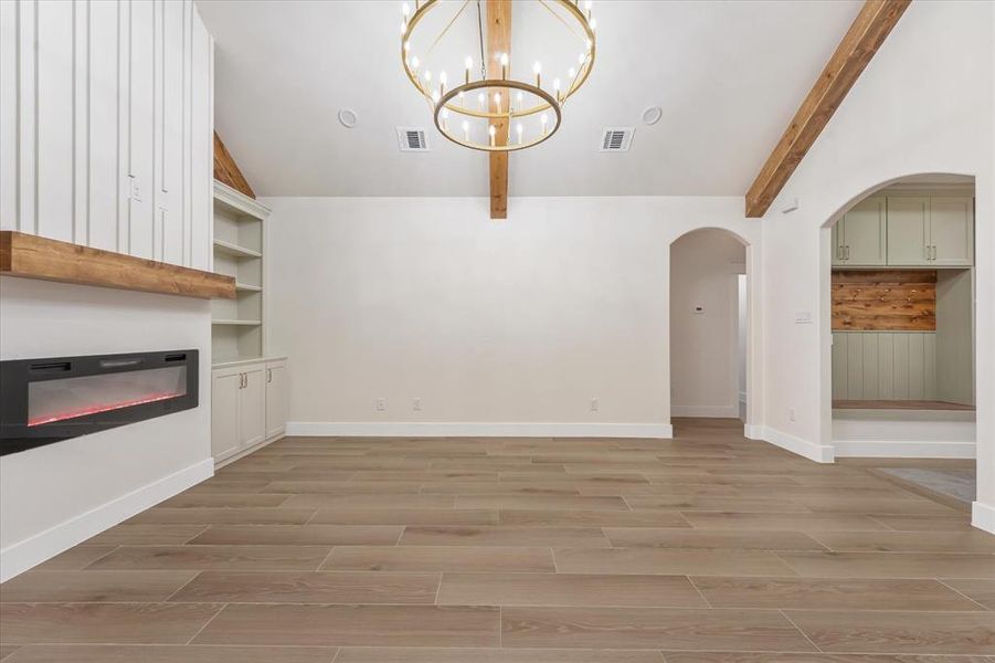 Spacious, unfurnished interior of a new home in , Fort Worth (Image 13).