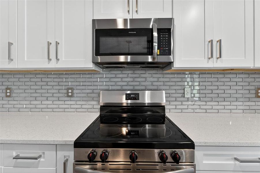 Close-up of interior finishes inside a home in , Dade City (Image 18). Close-up of interior finishes inside a home in , Dade City (Image 18).