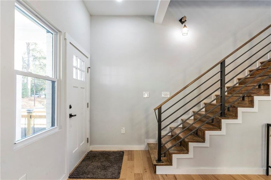Spacious, unfurnished interior of a new home in , Atlanta (Image 22).