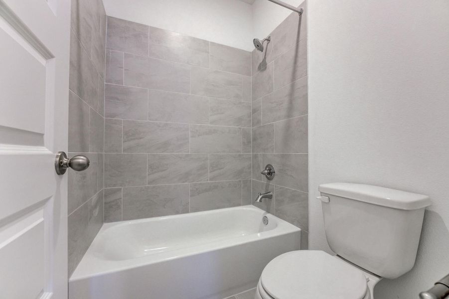 Furnished interior view inside a new home in Townsen Landing, Humble (Image 31).