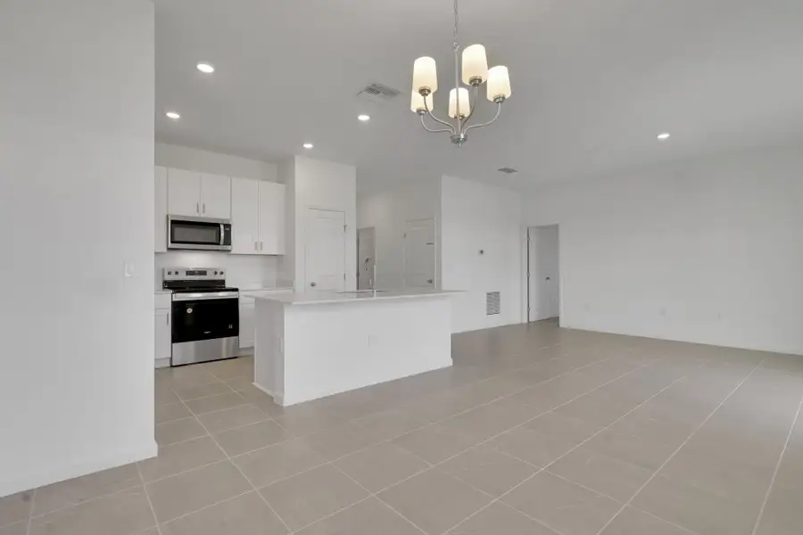 New Home in Winter Haven, FL.  - Slide 8