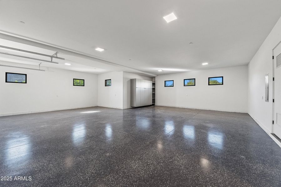 054_e_celestial-25_590