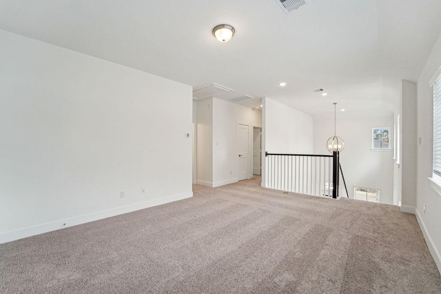 Spacious, unfurnished interior of a new home in The Woodlands Hills, Willis (Image 29). Spacious, unfurnished interior of a new home in The Woodlands Hills, Willis (Image 29).