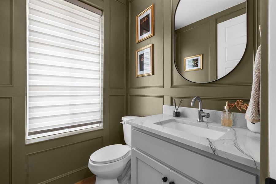 Furnished interior view inside a new home in , Frisco (Image 22).