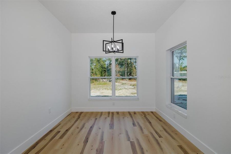 Spacious, unfurnished interior of a new home in , Weeki Wachee (Image 52).