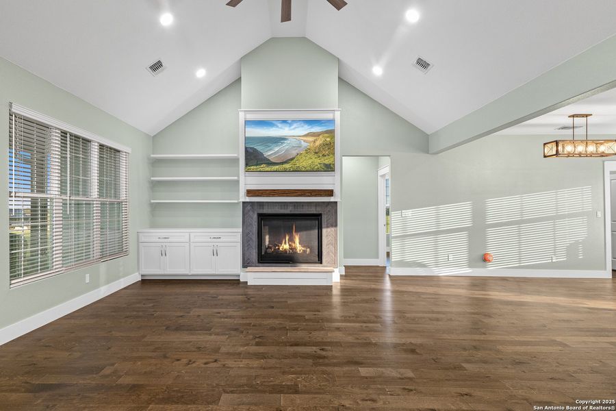 Spacious, unfurnished interior of a new home in , Hondo (Image 22). Spacious, unfurnished interior of a new home in , Hondo (Image 22).