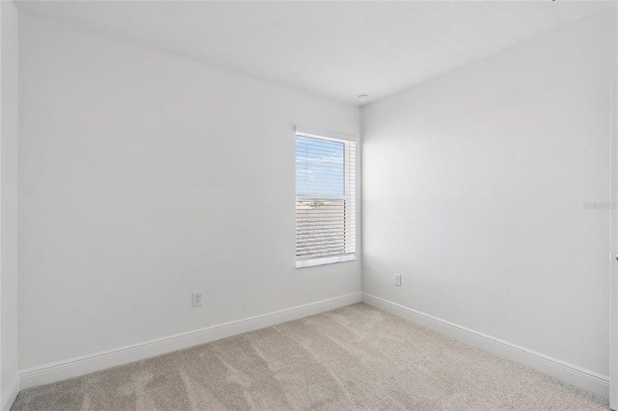 Spacious, unfurnished interior of a new home in SeaFlower, Bradenton (Image 28).