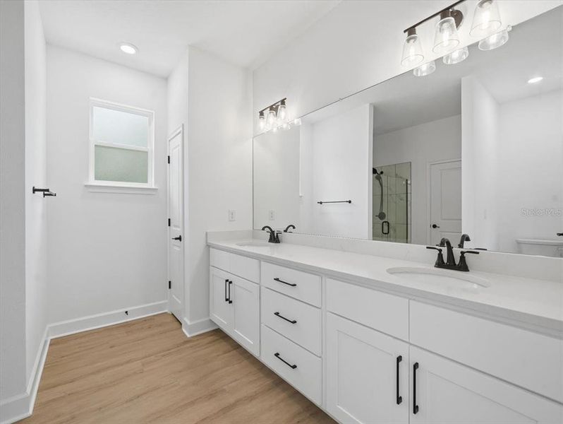 Furnished interior view inside a new home in , Spring Hill (Image 10).