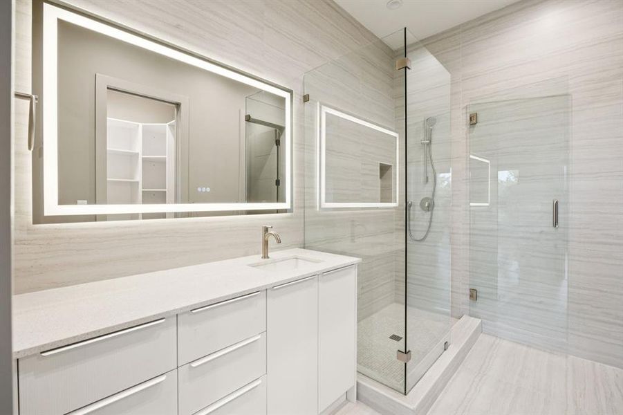 Furnished interior view inside a new home in , Roanoke (Image 4).