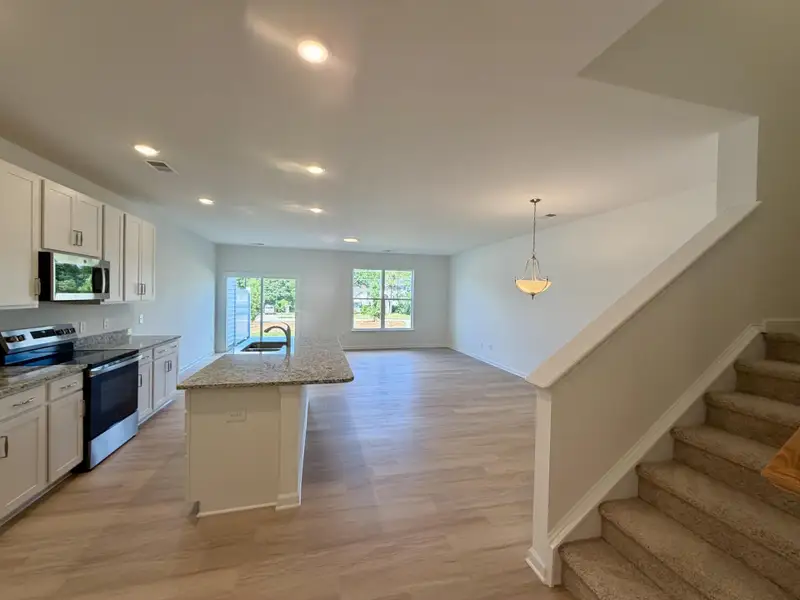 Image 14 of a home in Bellevue Townhomes. Image 14 of a home in Bellevue Townhomes.
