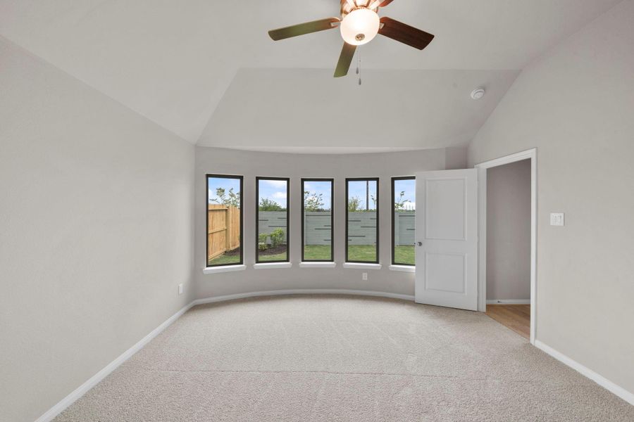 Spacious, unfurnished interior of a new home in Jubilee, Hockley (Image 25).