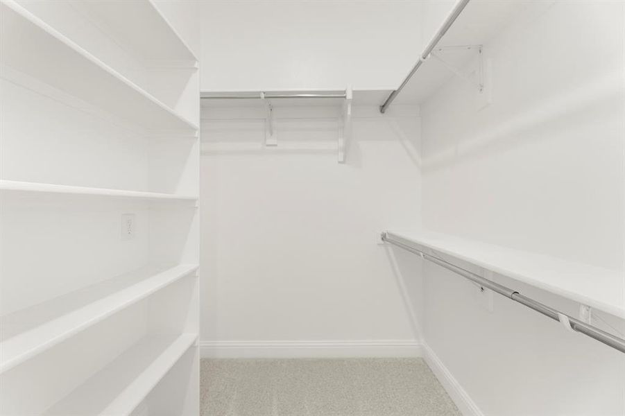 11. 2232 Euclid - Closet 11. 2232 Euclid - Closet