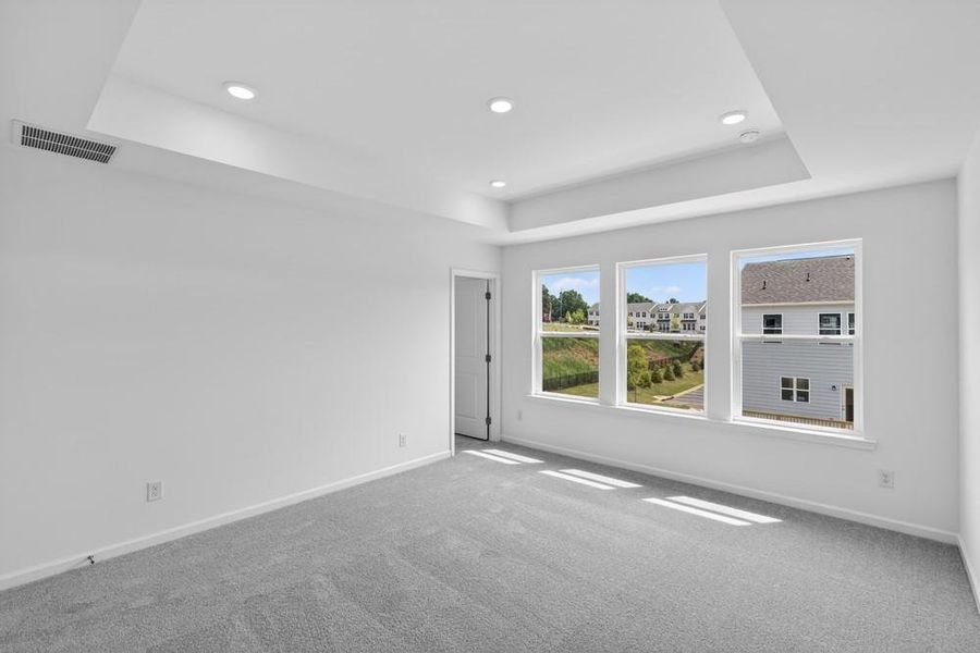 Spacious, unfurnished interior of a new home in Chandler Run, Tucker (Image 14).