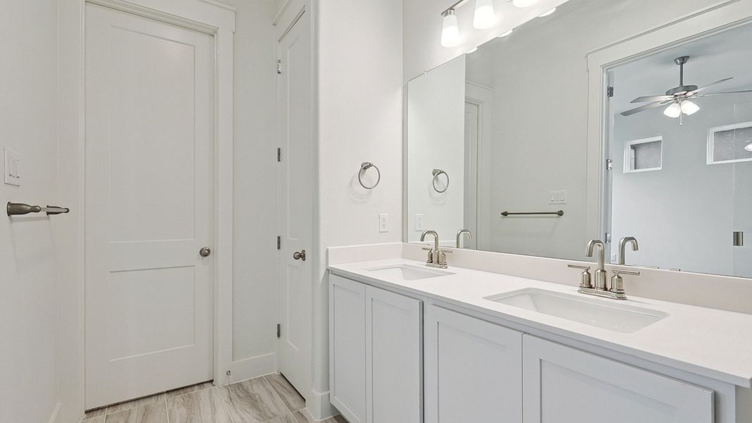 Representative furnished interior of a home built from the Reese by DRB Homes in Collin Creek, Plano (Image 26).